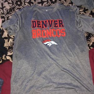 Denver Broncos tee